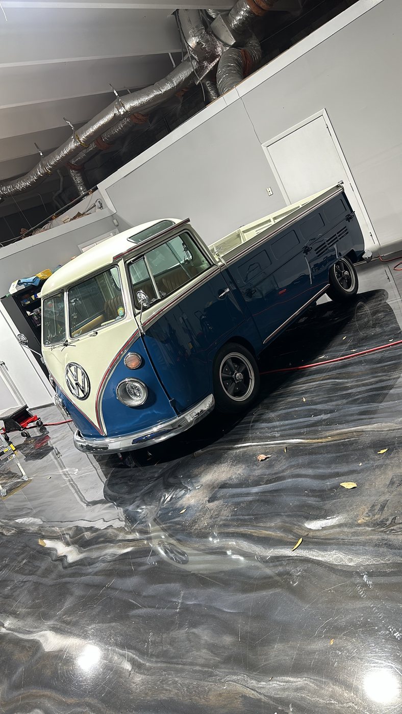 Volkswagen Type 2 Bus (Kombi) - Blue/White protected at Elite Premium Detailing